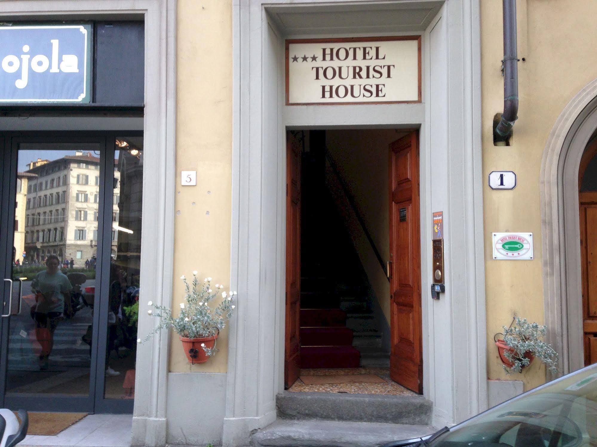 Hotel Tourist House Florencia Exterior foto